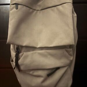 Everlane ReNew Transit Backpack